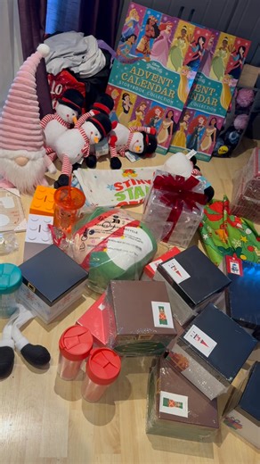 A quick video of what’s currently in the draw…I’m still waiting for my daughter to come and help. So there’s still time to nab some numbers for it | Debs designs and creates