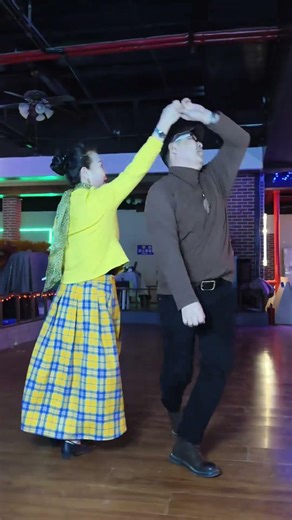 Boss Jasmine Showcases Her Dance Skills in Night Club Jitterbug Challenge