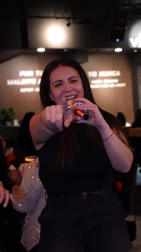 Des-Ahogo De Penas 🎤 on Instagram: "No se supera, se canta🎤 Esta va dedicada a las que brindan por lo que ya no fue❤️‍🩹 Reserva en open table o llámanos📞 (346) 791-5096"