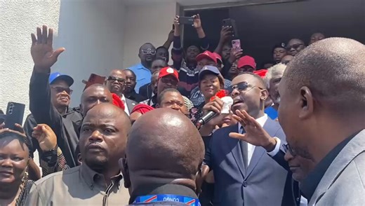 Mr @ted_lwamba nous prend pour des idiots et veut manipuler la population comme des gamins au détriment du peuple d'abord qu'a toujours proné le chef de l'État Se Felix Tshisekedi. Voici la vérité sur la restructuration de la SNEL SA:Il est important de ne pas confondre réforme structurelle de l'État et initiatives personnelles. Les documents officiels contredisent formellement ces accusations de "démembrement volontaire" par le PCA Luc Badibanga :Ceci est une initiative du Gouvernement central 