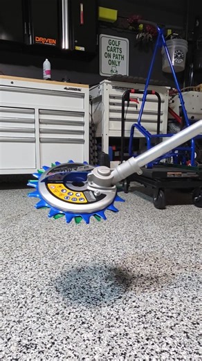 Bermuda Boss on Instagram: "Trimming season will be here soon 😁"