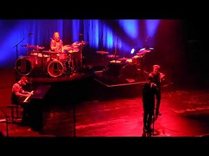 2018 12 29 Shinedown - Her Name Is Alice