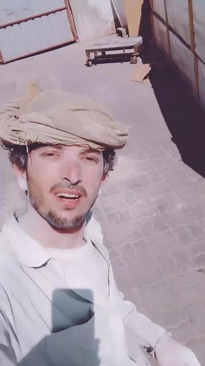 Exploring Sign Language Gestures Outdoors