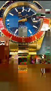 Showcasing the full measure of our creativity, the amazing Pro Diver! Featuring a reliable automatic movement, a stainless steel band, and a double-color dial, this watch has the ultimate luster! | Invicta Stores.