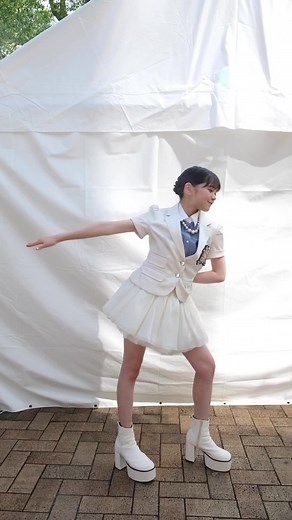 スマイレージ 「夢見る15歳」を当時の衣装で😌