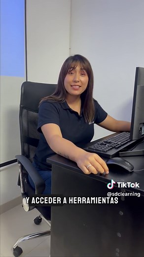 ¡Azure en menos de un minuto! Aprende sobre la nube de Microsoft ☁️💻 para almacenar, procesar y analizar datos en tiempo real. Mejora tu seguridad, reduce costes y accede a herramientas de inteligencia artificial. ¡Descubre todo con Microsoft Azure con nosotros! Únete a SDC Learning en nuestras clases presenciales, semipresenciales o virtuales. Regístrate en el link de nuestra bio 📲 #azure #microsoft #fyp #inteligenciaartificial #ia #ai #parati #fypシ