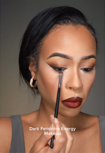 Dark Feminine Makeup Tutorial with SHEIN Lipstick