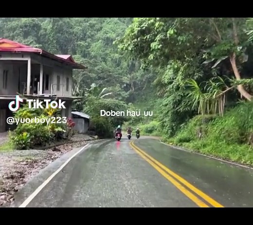 Husik Hau hadomi o ho Hau Nia maneira 🤐#tiktoktimorleste🇹🇱🐊 #fyyppppppシ゚fviral🖤🦕