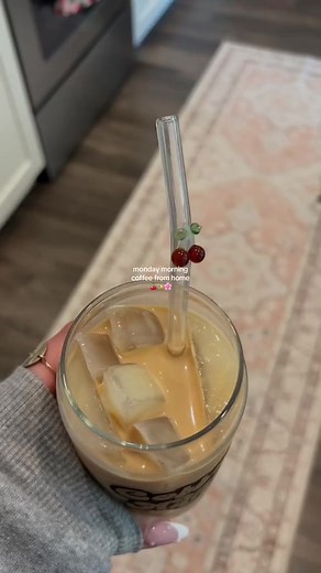 happy Monday💘 #coffee #Home #asmr #satisfying #satisfyingvideo #asmrsounds #drink #aesthetic #foryou #fyp #ice #reelsfb #reelsvideos #reelsviral #amazing #funny | HelloZone