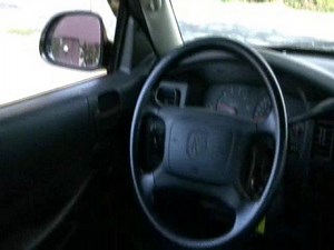 2004 Dodge Dakota SXT 2WD
