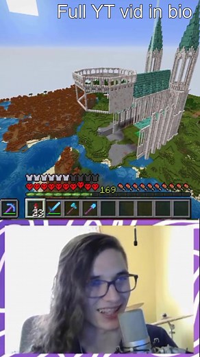 Creating a Stunning Glass Dome in Minecraft