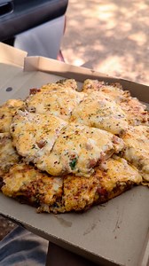 6.6K views · 119 reactions | Managed to check Chef Paul's Umami PizzaKitchen heelang pizza ele e totoma e monate mo go ledisang ke tswa go ikutlwela rra e tswa le ngwananyana wa pizza fa godimo ...bathong yang Tlokweng le ye go reka Pizza hela e utlwalang cheese rra totoma ya pizza ....go na le tripple decker ya teng eo ekare di thaba tsa ko Lesotho rra e kima kima rra fa o e leba o utlwa o tlala mathe ka legano ija....yang go reka kwaa | Mpho Wadisubaru Nyakale | Facebook