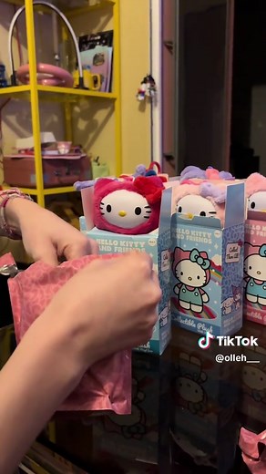 Unboxing the Hello Kitty X ACTION Collection 🎀