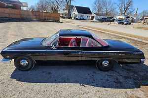 Bubbletop ’62 Chevy Bel Air 409: Built for Quarter-Mile Supremacy and Now on Hemmings Make Offer