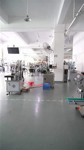 Automatic Label Applicator Machine Adhesive Sticker Flat Labeling Machine Auto Flat Pouch Labeling Machine