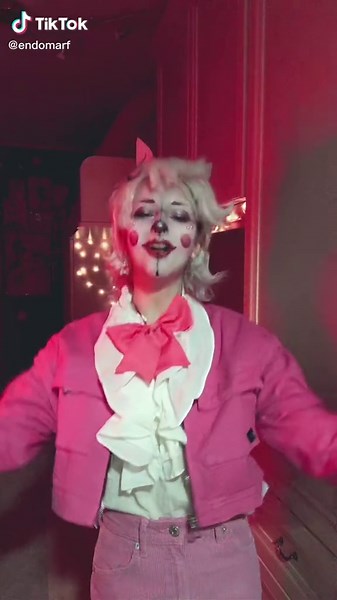 Funtime Foxy Cosplay Transformation | Sister Location Cosplay