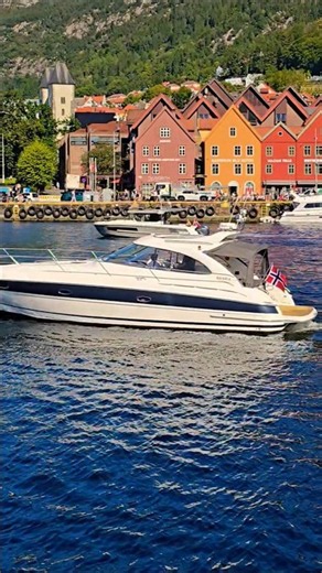 #bergen #yacht #fjordviews #fjordnorway #norwaytravel #norwaytrip #luxury #luxurylifestyle #holiday