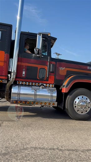 The 2025 Ohio Vintage Truck Reunion is June 27th & 28th at the fairgrounds in Ashland, Ohio. All makes & models & spectators welcome. Friday & Saturday night movies, Saturday dinner convoy. See you there! #trucks #trucking #truckshow — Bonus content here on FB for just $2/mo: https://www.facebook.com/groups/mfrsubscribers | Miss Flatbed Red