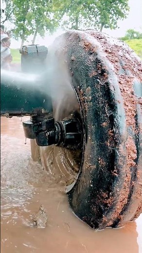 How to Deep Clean Your Tractor: Step-by-Step Washing Tutorial#youtubeshorts #automobile #desitractor