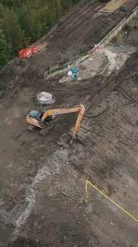 Breach repairs underway #jcb #canal