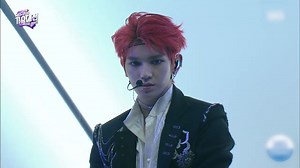 NCT完整体舞台，燃炸现场，观众群唱好齐简直嗨翻天！