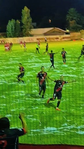 Santa Teresa de La Torina on Instagram: "🥅⚽️ La tanda de penales frente a Independiente de Mal paso, que nos dio la clasificación a la Gran Final del Campeonato @afappichidegua, donde @edgardo_gota 🧤 fue nuevamente el héroe de la jornada. #VamosTorina 🇹🇹🐃 • #LaTorina"