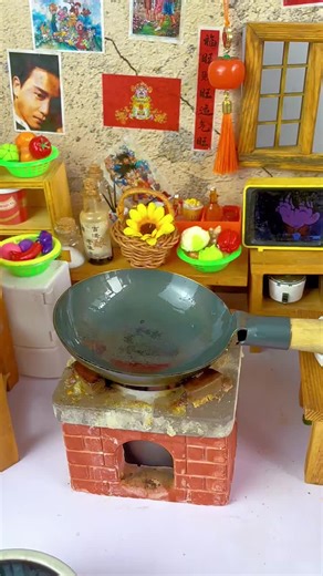Miniature Cooking: Oddly Satisfying Hobby for Kids