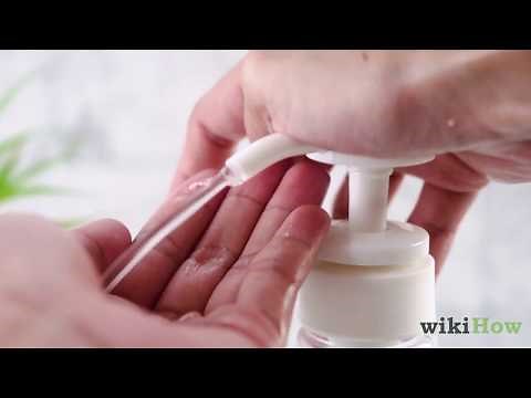 How to Make Hand Sanitizer: 2 Simple, Effective Recipes