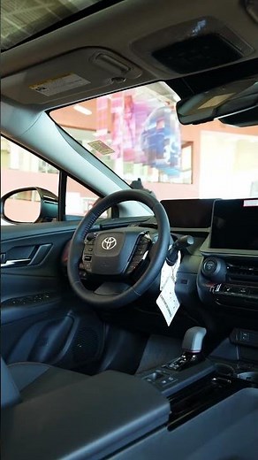 Toyota Prius: Efficiency Meets Innovation ⚡🚗