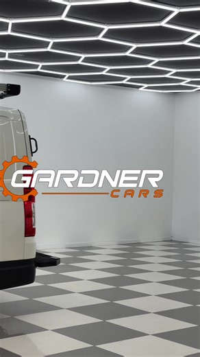 🔥🔥Now in stock – 2021 Toyota Hiace GDH300R LWB: the ultimate partner for getting the job done. 🔥🔥 Finance and Trade-In options are available. Visit: https://www.gardnercars.com.au/cars/used-white-2021-toyota-hiace-9339 for full details. | Gardner Cars