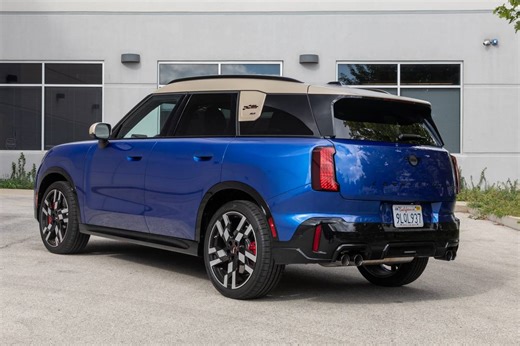 Is the 2025 Mini Countryman John Cooper Works a Good Car? 5 Pros, 3 Cons | Cars.com