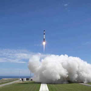 Watch out, SpaceX. Low-cost rocket company Rocket Lab just completed its first customer payload test. | CNBC Technology