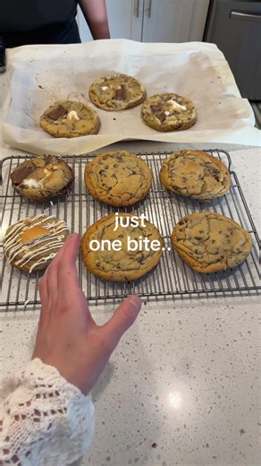 holiday diets don’t apply to cookies 🍪 #cookies #dfw #smallbusiness #dallas #fyp