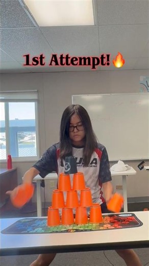 She did this on the 1st attempt!🔥 #sportstacking #cupstacking #speedstacking