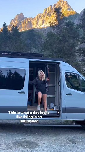 179K views · 2.3K reactions | Went off-grid this weekend! To try out this off-grid WiFi yourself, use code ABBE at Unlimitedville for a $0 one time membership fee #ad #vanlife #vanbuild #vantravel #backpacking #offgrid #tinyhouse #hiking | Girlonwheels | Facebook