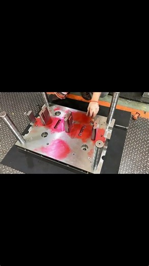 Injection Molding Process Mold Flow Analysis CNC Mold Making EDM Mold Manufacturing