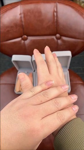 The BEST Nail Art Practice Hand With Realistc Fingers 💎