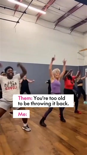 Cardi B wanted this woman as a backup dancer for her music video but she couldn't make it because she was too busy not giving an F how old she is 😉💪💥 #HipHopGranny #SeniorSwagger #ForeverYoung Source: @fiercefitnessty | Lisa Bilyeu