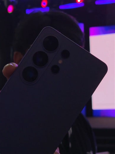 POV: Stepping into the ultimate tech playground! 🤩 The Everyday with Galaxy AI event at SM MOA Music Hall is absolutely unreal. ​From grabbing free coffee at the Galaxy AI Cafe to testing the ridiculously smooth Snapdragon 8 Elite Gen 5 on Asphalt, the Galaxy S26 Series is a massive upgrade. Honestly, between juggling my 500-hour internship and organizing the CICS seminar, my brain is fried—so having Now Nudge automatically keep my schedule in check is a total lifesaver! 🗓️🔥 ​You HAVE to brin