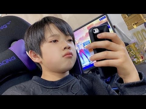 スマホ依存症になった小学生の末路・・・