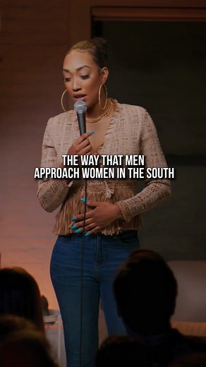 “Getting Hit On” 🎤: @evaevanscomedy Your soap is a joke! Upgrade your personal care with @Dr. Squatch #donttellcomedy #evaevans #standupcomedy #comedy #southern #dating