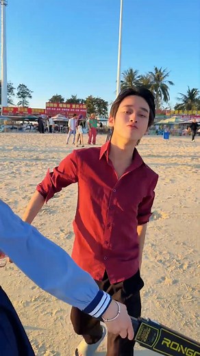 The clown finally arrived at the seaside #joker #funny #2D #SecondDimension | Untitled Joker