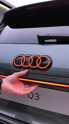 Audi Q3 highlights distinctive door sound
