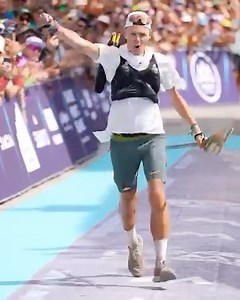 321K views · 3K reactions | 沈 Après une gestion de course parfaitement maîtrisée et une magnifique émotion à l’arrivée — Baptiste Chassagne () se classe deuxième de « l’푈푙푡푟푎-푇푟푎푖푙 푑푢 푀표푛푡-퐵푙푎푛푐 » (UTMB) à l’instant ! ‍♂️ Admirez sa célébration. Dixième en 2023, deuxième en 2024 ! Vivement 2025 ☝️ | RUN'IX | Facebook