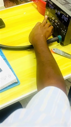 𝗦𝗔𝗡𝗔𝗗𝗞𝗔 𝗖𝗨𝗦𝗨𝗕 → 𝟱𝟬% 𝗢𝗙𝗙 MOBILE REPAIRING COURSE 𝗠𝗮𝗿𝗸𝗶𝗶 𝗵𝗼𝗿𝗲 $65 𝗛𝗮𝗱𝗱𝗮 ➜ $30 KALIYA! 𝟭𝟬𝟬% 𝗣𝗿𝗮𝗰𝘁𝗶𝗰𝗮𝗹 Ku habboon qof walba 𝟮 𝗯𝗶𝗹𝗼𝗼𝗱 𝗯𝗮𝗿𝗼 – 𝘅𝗶𝗿𝗳𝗮𝗱 𝗻𝗼𝗹𝗼𝘀𝗵𝗮𝗮𝗱𝗮 𝗯𝗲𝗱𝗱𝗲𝘀𝗵𝗮! Halkan iska diwaangali WhatsApp 063-7777660 Cell phone 063-7777660 𝟭𝟱 𝗮𝗿𝗱𝗲𝘆 𝗼𝗼 𝗸𝗲𝗹𝗶𝘆𝗮 – Goobta/Location Near Oriental Hotel, Hargeisa 𝗦𝗮𝗻𝗻𝗮𝗱 𝗰𝘂𝘀𝘂𝗯,𝘅𝗶𝗿𝗳𝗮𝗱 𝗰𝘂𝘀𝘂𝗯! #somalitiktok #haatimraabi #guuxaaye #fyp #somaliand💚💭❤️