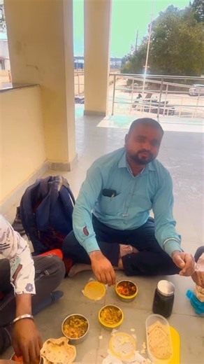 Ranjit Vaghela on Instagram: "Moj with staff"