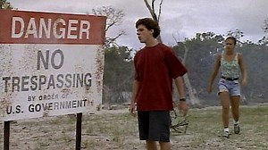 Watch Flipper Season 1 Episode 16 - Flipper's Bank Account