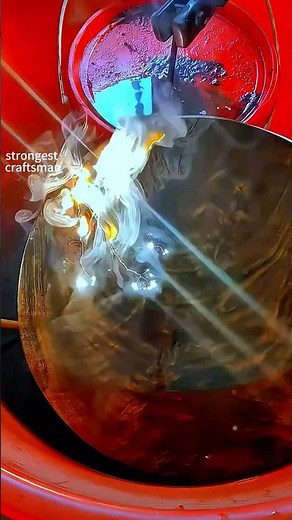 Electric Wood Burning Creates Stunning Lightning Patterns ⚡🔥 | Lichtenberg Art in Action #shorts