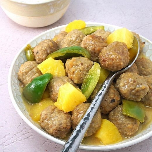 Slow-Cooker Sweet and Sour Meatballs