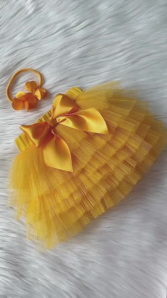 Cutest Tutu Skirt and Handmade Headband for a Newborn Baby #tutu #skirt #newborn #baby #yellow #cute #headband #flowers #maldives #fyp